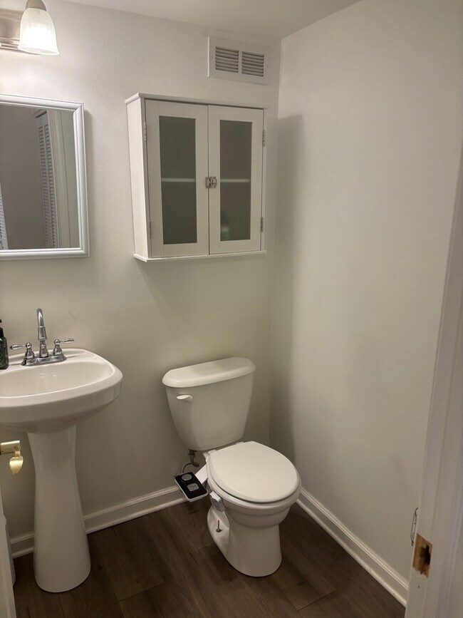Building Photo - 59 S Treehouse Ln