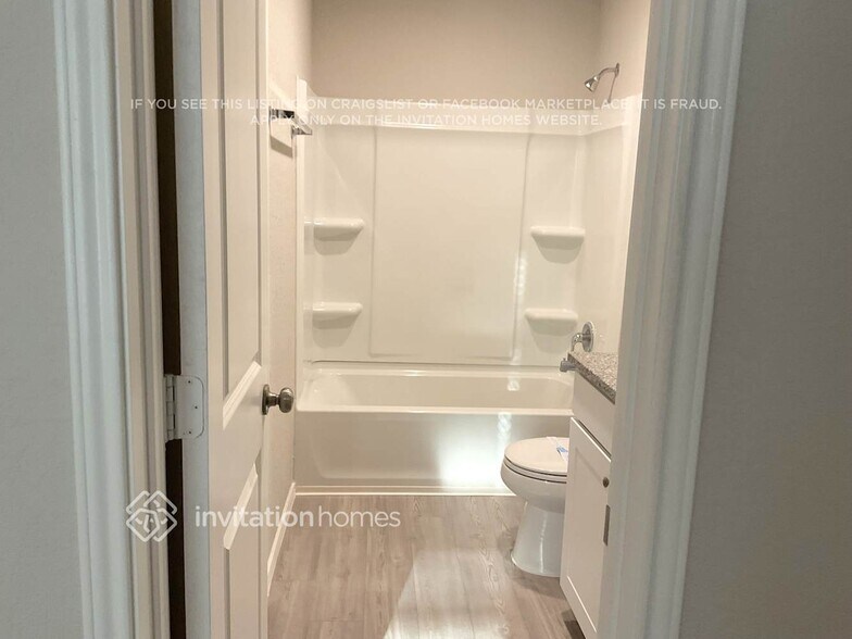 Building Photo - 14626 Calaveras Creek