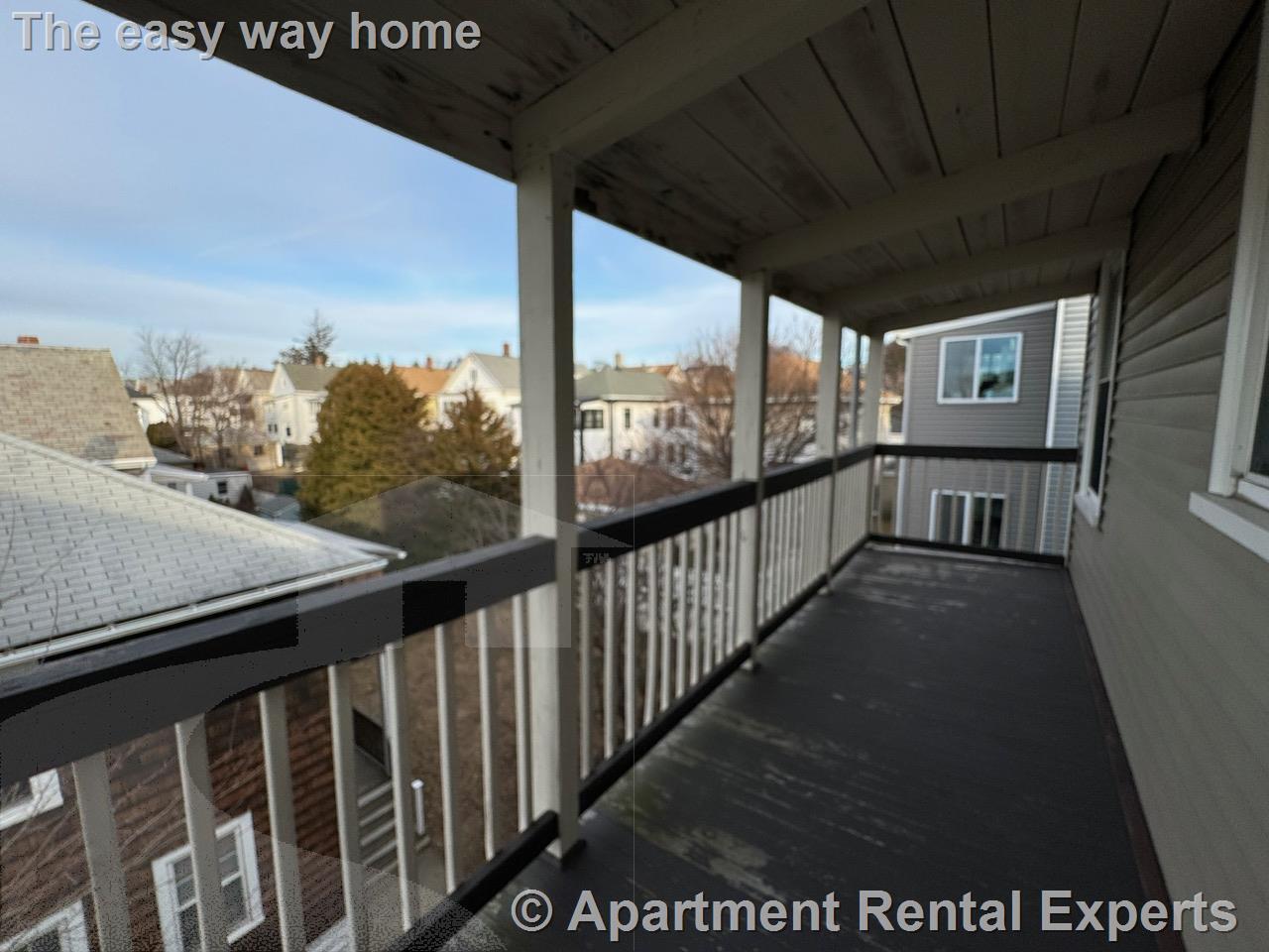 Building Photo - 65 Conwell Ave