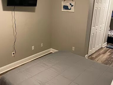 Building Photo - 313 Texas Ave