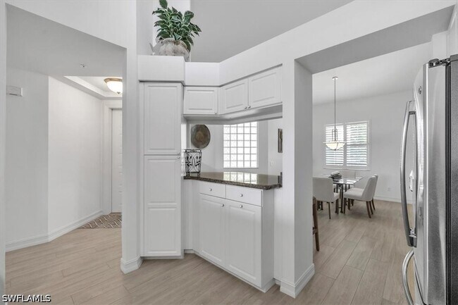 Building Photo - 765 Bentwater Cir