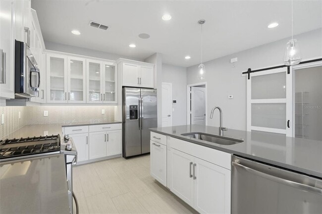 Building Photo - 16029 Tollington Alley