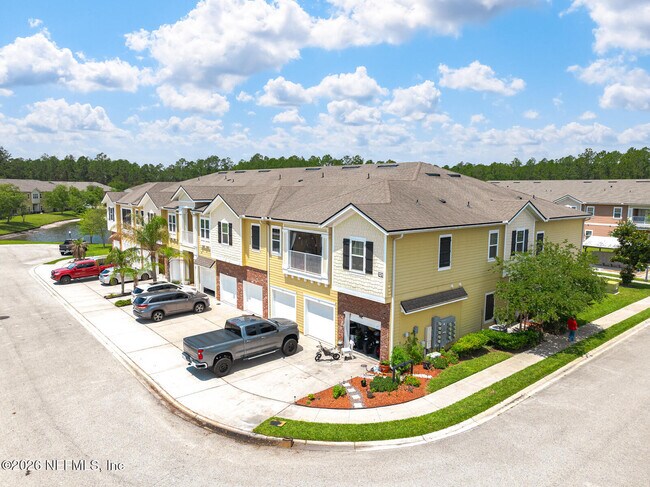 Building Photo - 131 Burnett Ct