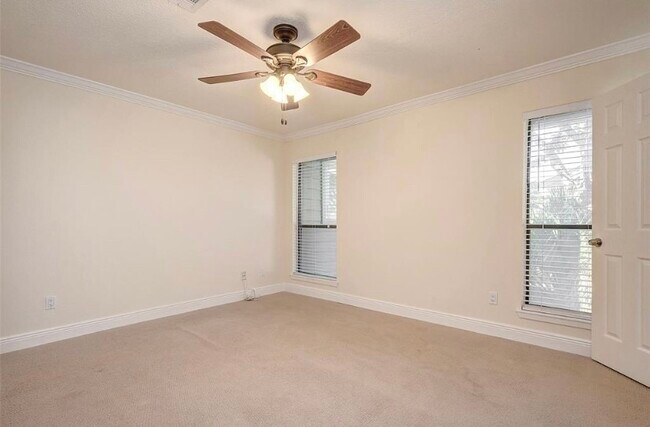 Building Photo - 2503 Bering Dr