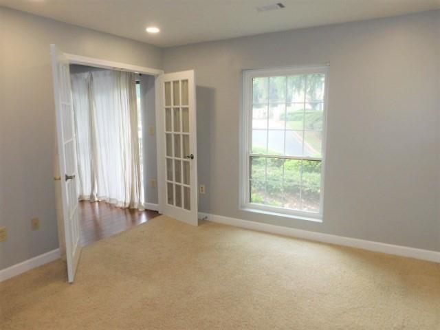 Building Photo - 4115 Pine Heights Dr NE