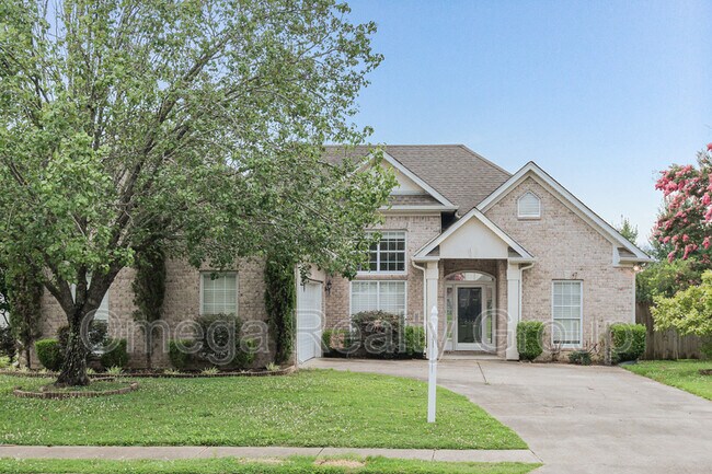 Building Photo - 686 Old Cahaba Dr