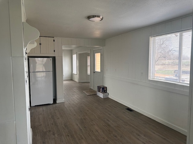 Building Photo - 4486 S Main St