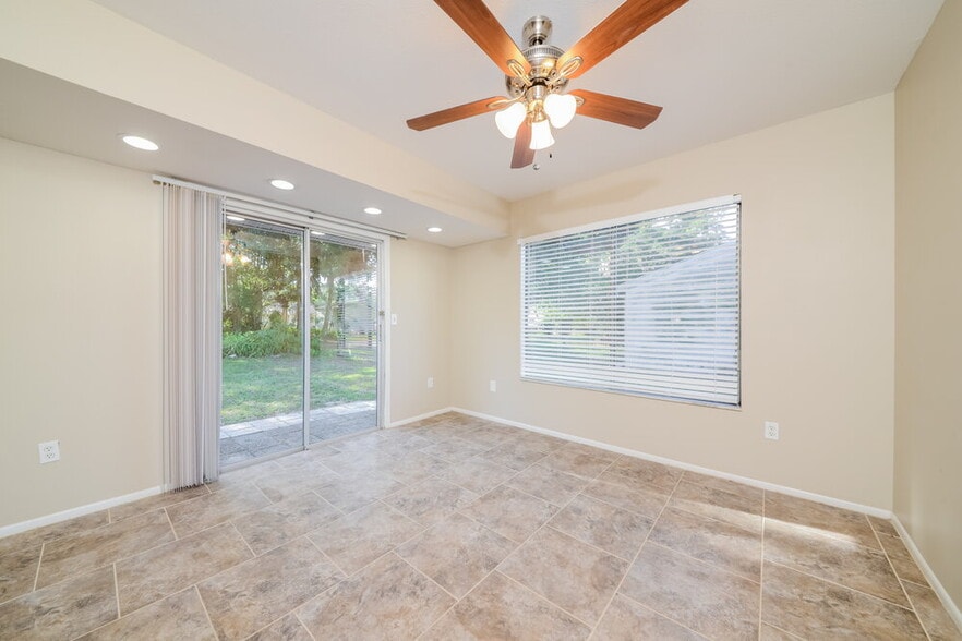 Building Photo - 5192 Cambay St