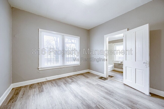 Building Photo - 5701 Anderson Ave