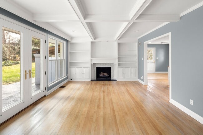 Building Photo - Biltmore Forest Home