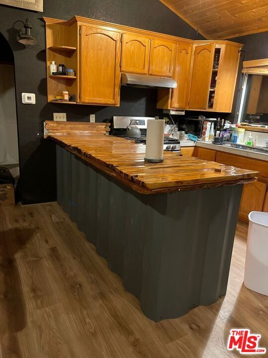 Building Photo - 46354 Vale Dr