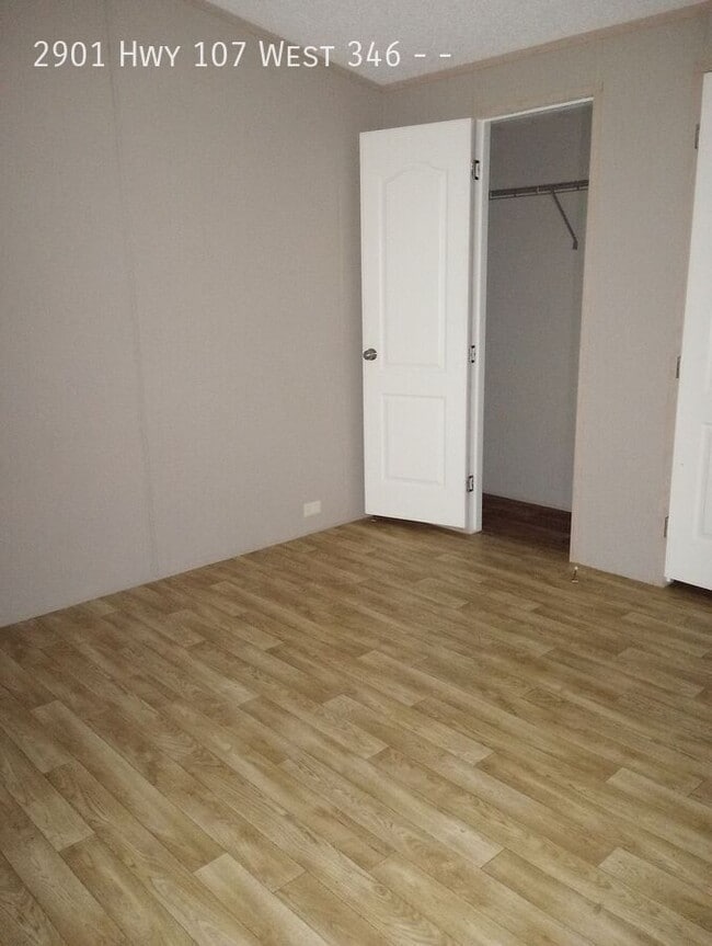 Building Photo - 2901 Hwy 107