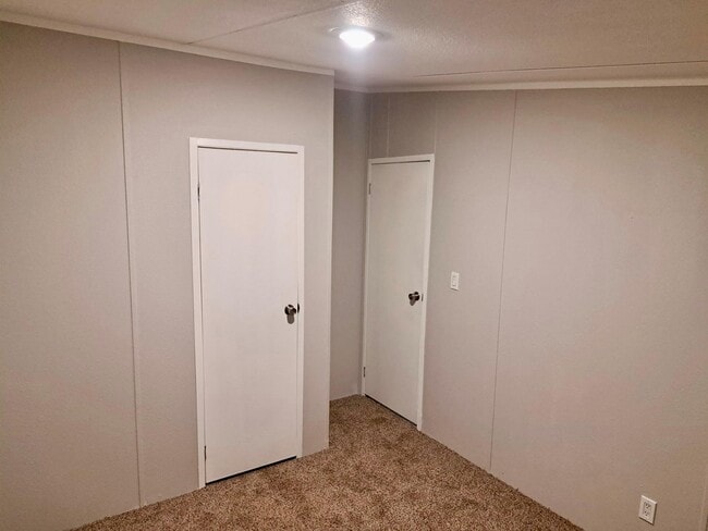 Building Photo - 16414 Trenda Ct