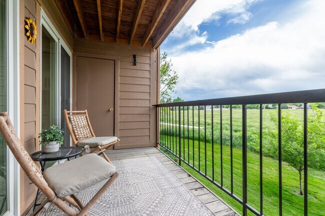 Building Photo - Charming 1 bedroom, 1 bath Condo