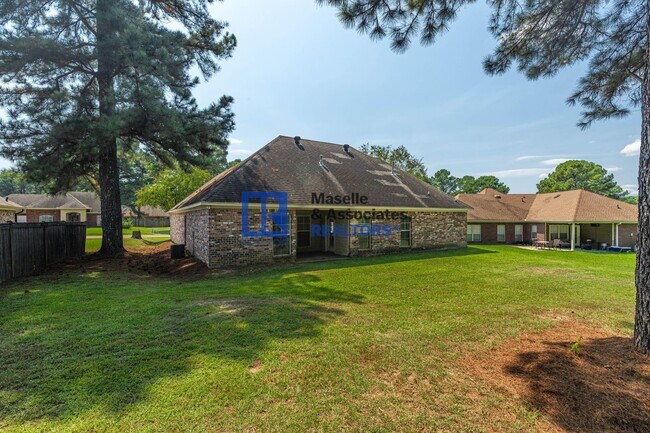 Building Photo - 3 Bed/2 Bath Home in Madison in Devlin Spr...