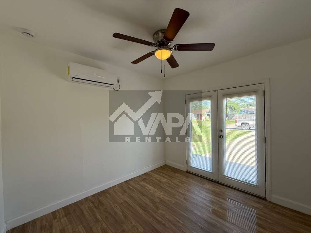 Building Photo - 7210 Glen Cross Dr