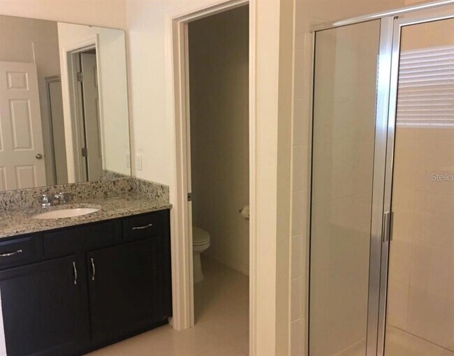 Building Photo - 9377 Meadow Hunt Way