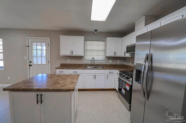 Building Photo - 3418 N Blue Angel Pkwy