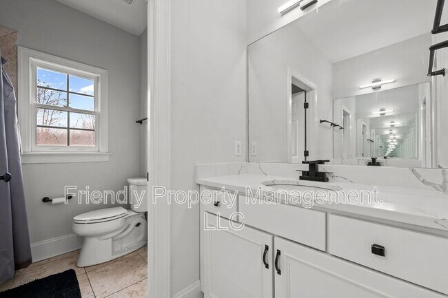 Building Photo - 812 Pisgah Church Rd