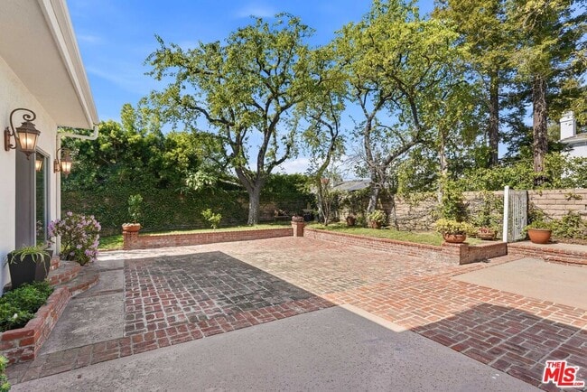 Building Photo - 15509 Aqua Verde Dr