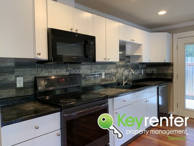 Building Photo - 1355 E 44th St