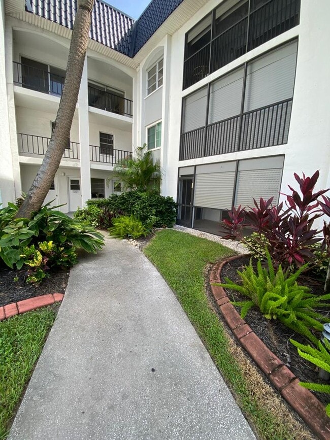 back of the building - 5600 Beach Way Dr