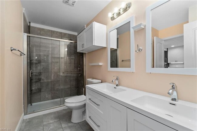 Building Photo - 1544 Crescent Pointe Ln