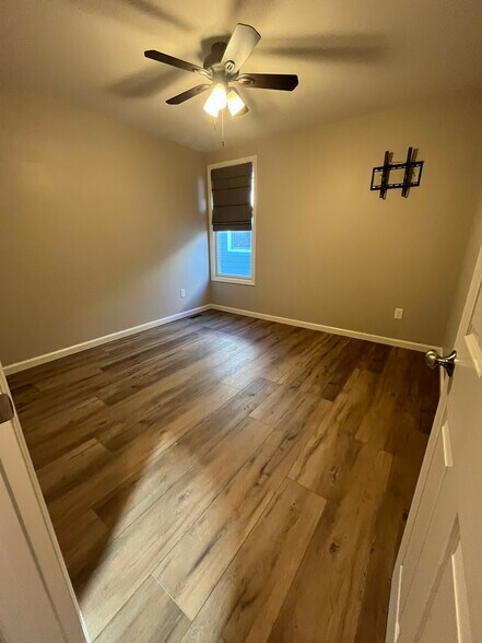 Building Photo - 1064 Dyess Way