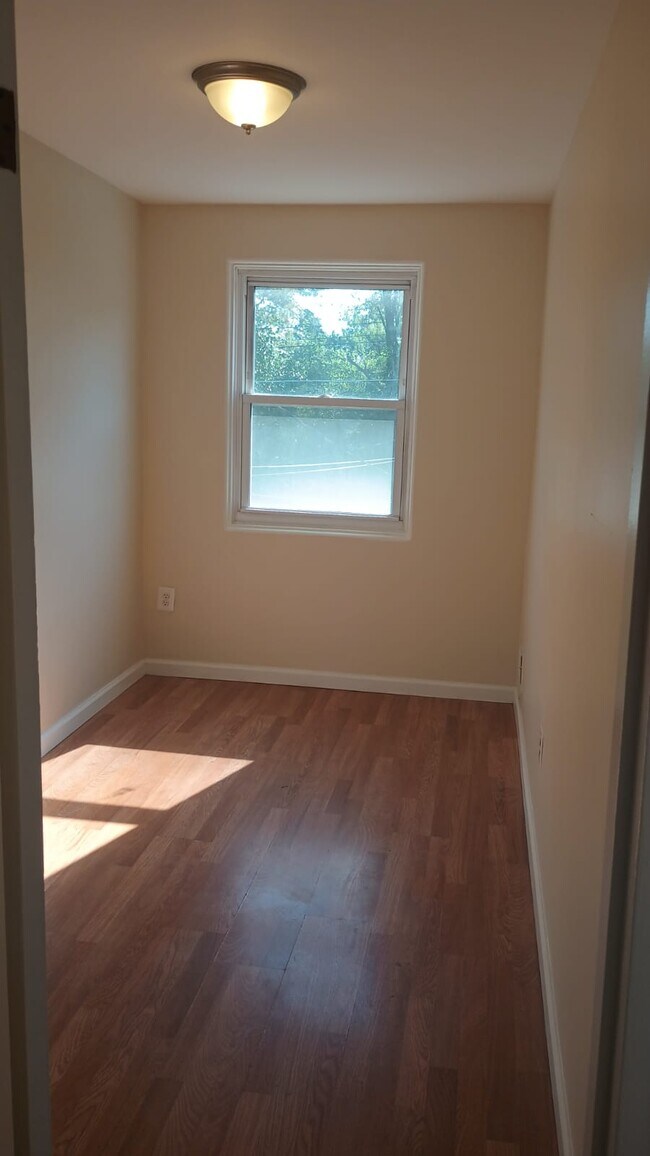 Building Photo - 7423 St Patricia Ct