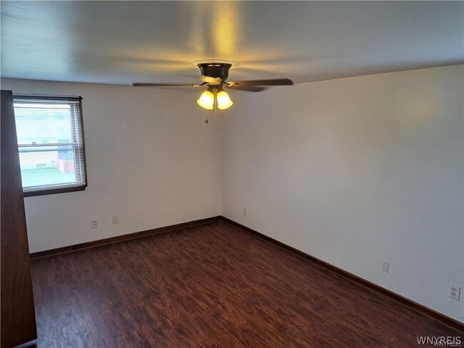 Building Photo - 150 Gregory Pl