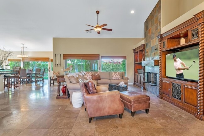 Building Photo - 45607 Pelican Hill Ct