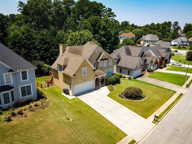 Building Photo - 385 Sweet Ivy Ln