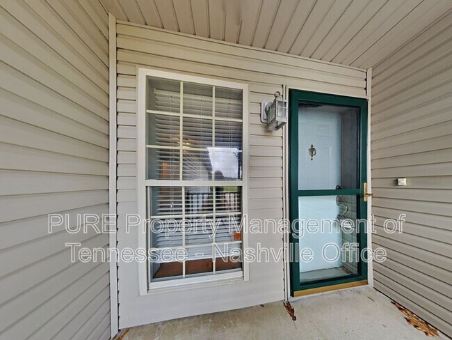 Building Photo - 2215 Joann Dr