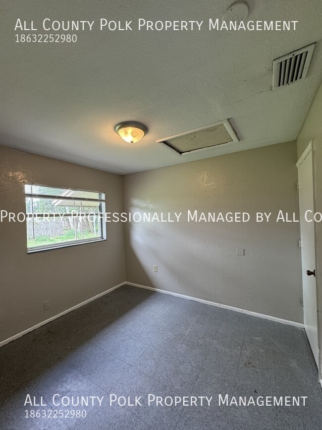 Building Photo - Affordable Fort Meade 2 Bedroom Duplex