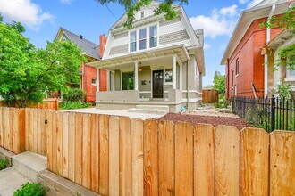 Building Photo - $3,595 - 3 Bed, 2 Bath Updated Home In Den...