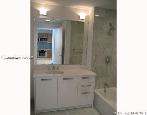 Building Photo - 1050 Brickell Ave