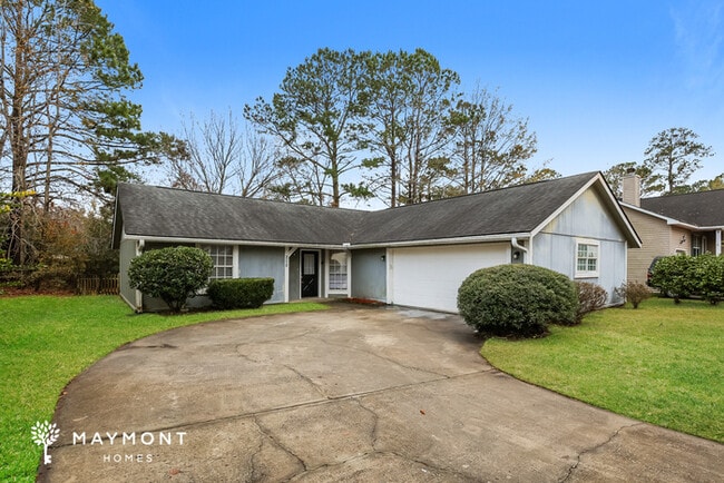 Building Photo - 258 Apache Dr