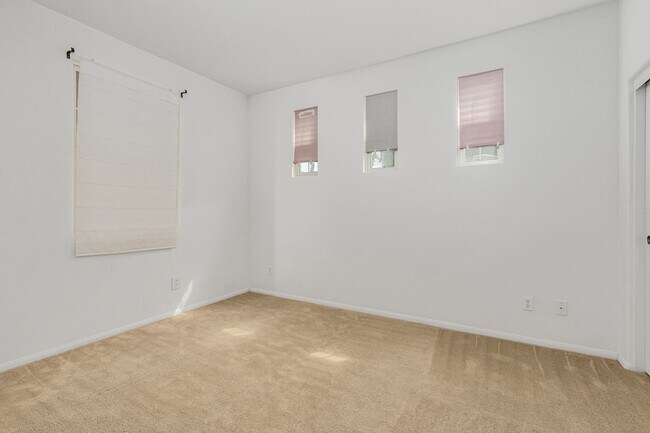 Building Photo - 31180 Lavender Ct