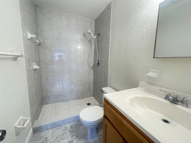 Building Photo - 8010 SW 7th St