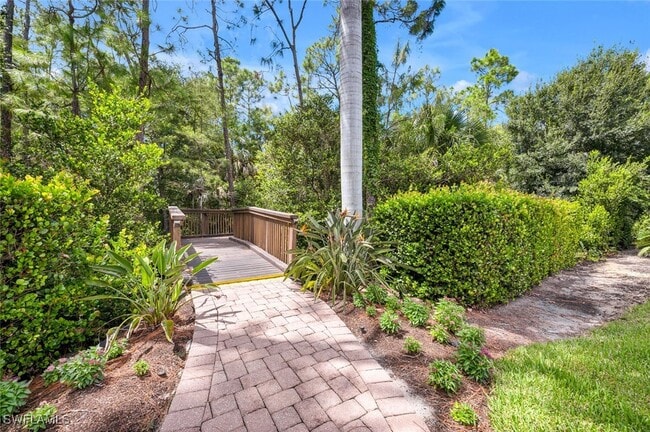 Building Photo - 12858 Carrington Cir