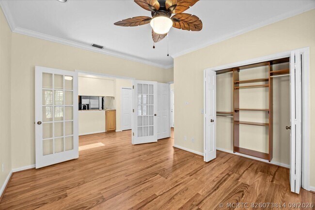 Building Photo - 7362 Pine Creek Way
