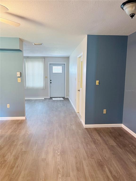 Building Photo - 33 Spring Loop