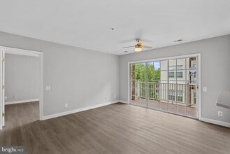 Building Photo - 21850 Locomotive Terrace