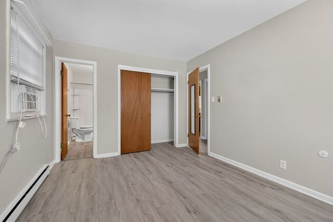 Building Photo - 5801 W 25th St