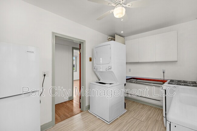 Building Photo - 3607 Bayonne Ave