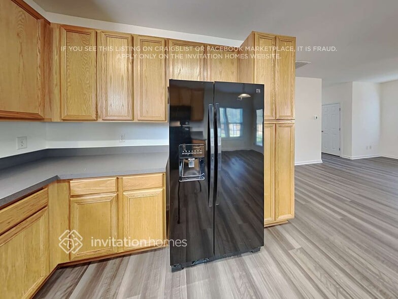 Building Photo - 3239 Polite Ln