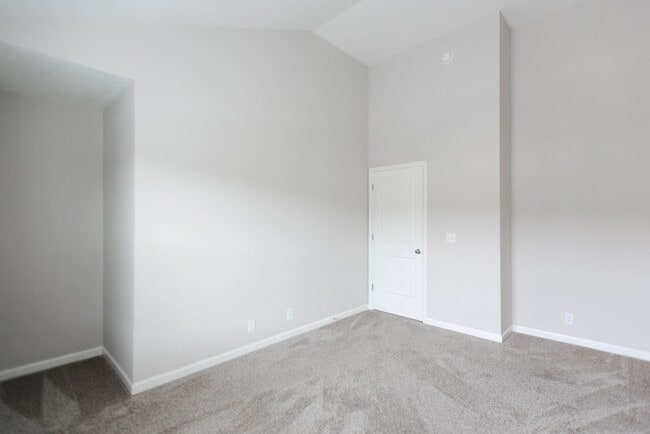 Building Photo - 924 Gamely Wy