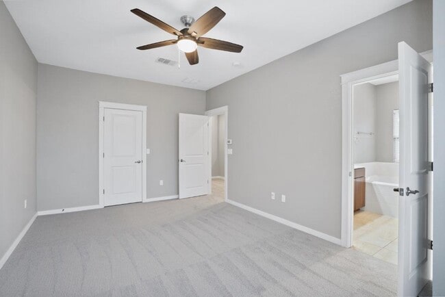 Building Photo - 4240 Berkman Dr