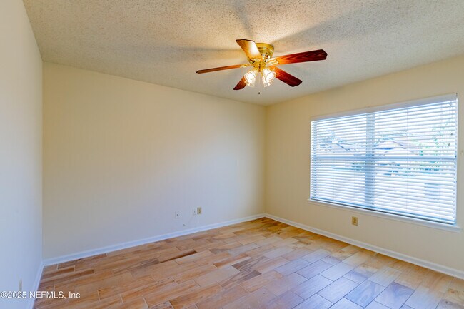 Building Photo - 8795 Ivey Rd