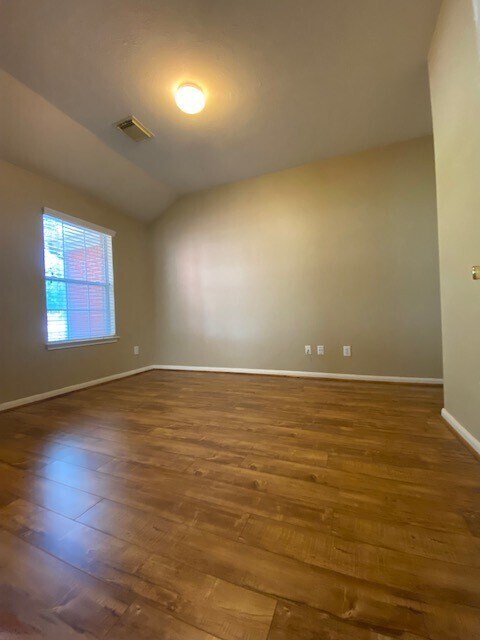 Building Photo - 5406 Meadow Canyon Dr